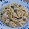 Tagliatelle z kurczakiem i porem w sosie śmietankowym