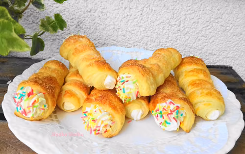 Francuskie rurki z kremem.