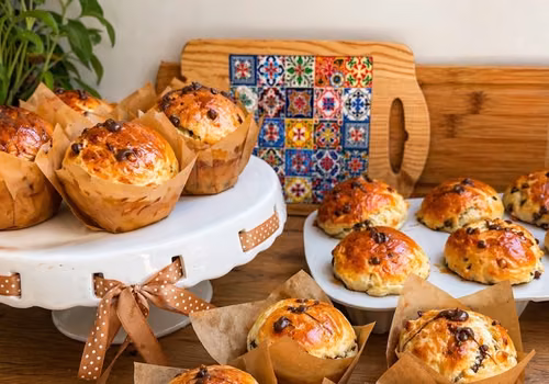 Babeczki drożdżowe z czekoladą i nutellą