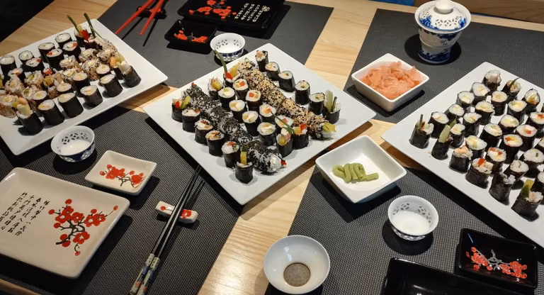 Sushi przygotowywane własnoręcznie