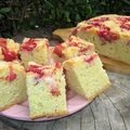 Szybkie, bardzo łatwe ciasto z truskawkami i kruszonką+FILM