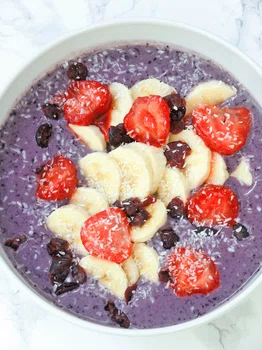 Jagodowo-Bananowe Smoothie Bowl