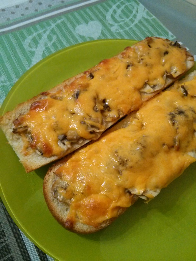 Zapiekanki „krakowskie”