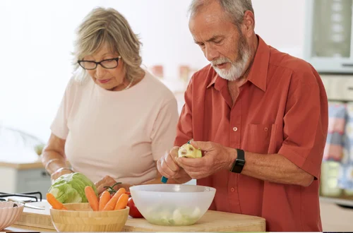 Do seniorów płyną wyższe emerytury! Informacja bezpośrednio od ZUS