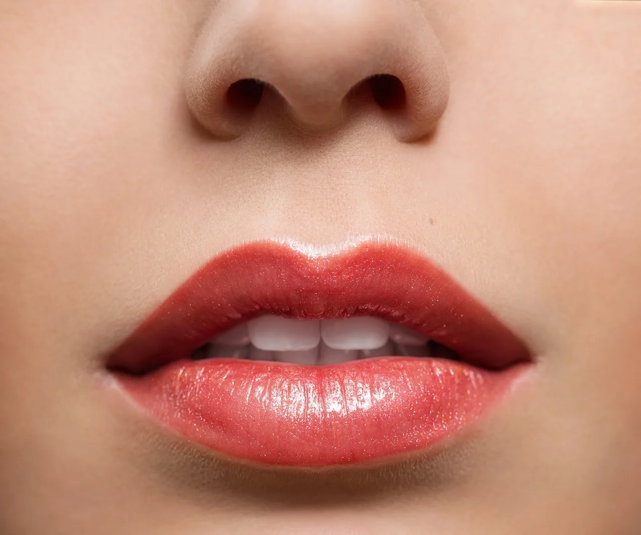 JAK POPRAWIĆ usta bez szminki?