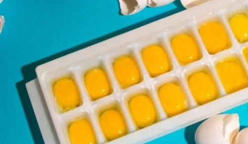 W lodówce masz jajka, a kończy się termin przydatności do spożycia? Sprawdź co możesz z nimi zrobić!
