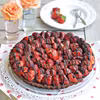 Tarta czekoladowa z truskawkami