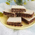 Fit wafle z kremem daktylowo-śliwkowym