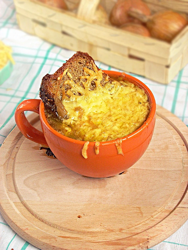 Zupa cebulowa