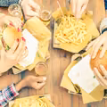 Czy można uzależnić się od fast foodów?