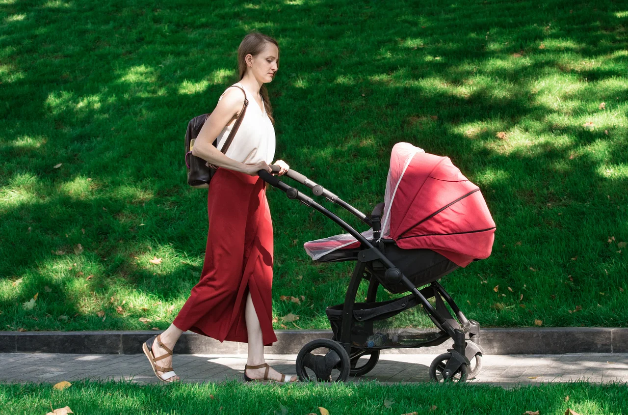 15 tygodni DODATKOWEGO urlopu dla tych rodziców! ZUS wydał komunikat