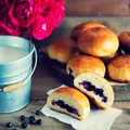 Drożdżowe jagodzianki
