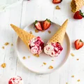 Lody truskawkowo-jogurtowe