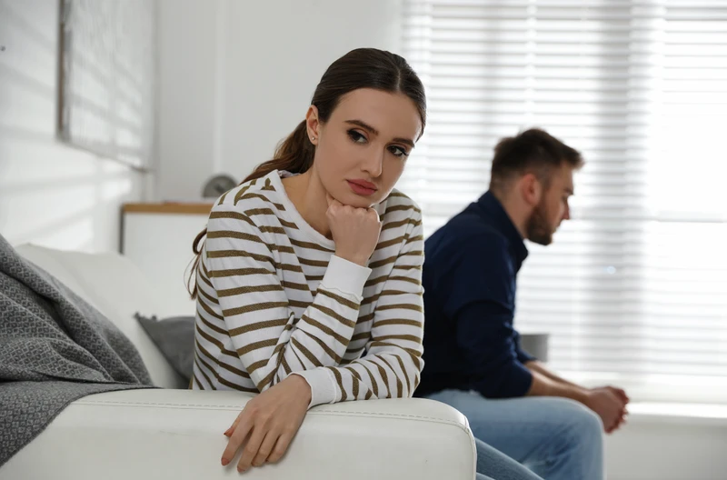 Jak długo trwa wybaczenie zdrady? Psycholodzy podają precyzyjne terminy