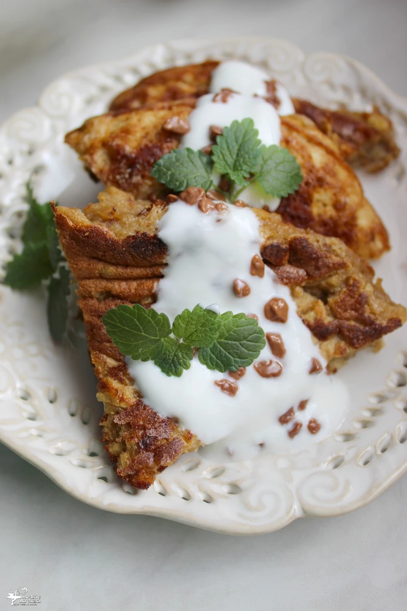 Omlet z syropem daktylowym
