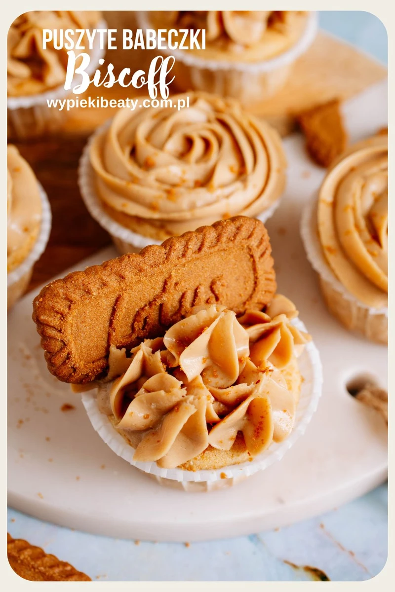 Babeczki Biscoff