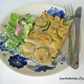 Lasagne ze szpinakiem, cukinią i boczkiem w sosie beszamelowym. Pyszny, sycący obiad.