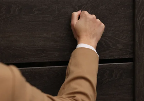 ZUS wstrzymał zasiłki L4 na kwotę 640 tys. zł! Liczba cofniętych świadczeń wzrosła dwukrotnie