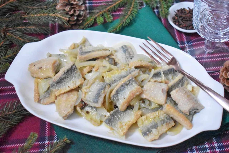 Śledzie smażone w zalewie octowej