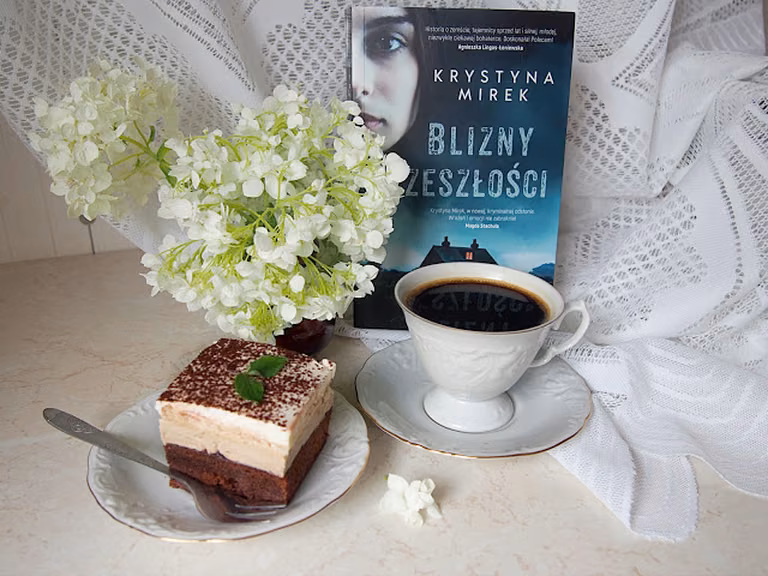 Blizny przeszłości Krystyna Mirek - recenzja