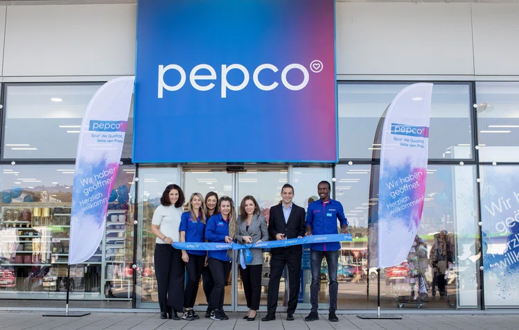 Zdjęcie Sieć sklepów Pepco zmienia logo! Co jeszcze się zmieni? #1