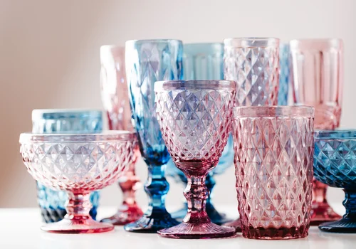 Eleganckie kryształowe szklanki – najgorętszy trend w 2025 roku