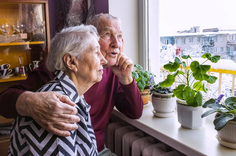 Prawie 7 tys. zł miesięcznie dla seniorów z tych roczników! Od marca 2026 świadczenie z rekordową kwotą