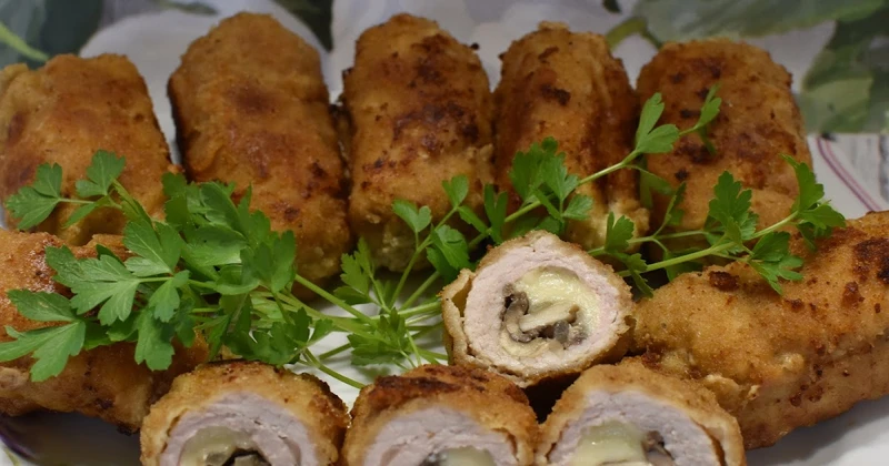 Roladki z pieczarkami i mozzarellą