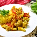 Ryż curry z kurczakiem i warzywami