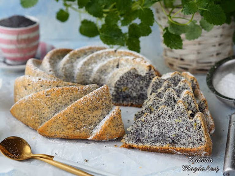 Babka piegusek (na białkach)