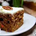 Ciasto marchewkowe z lukrem serowym