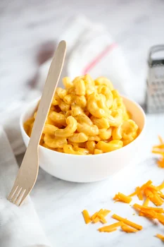 Mac and Cheese, czyli makaron w kremowym, serowym sosie