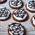 Fit ciastka a`la oreo z kremem kokosowym i czekoladą (bez cukru i glutenu, wegańskie)