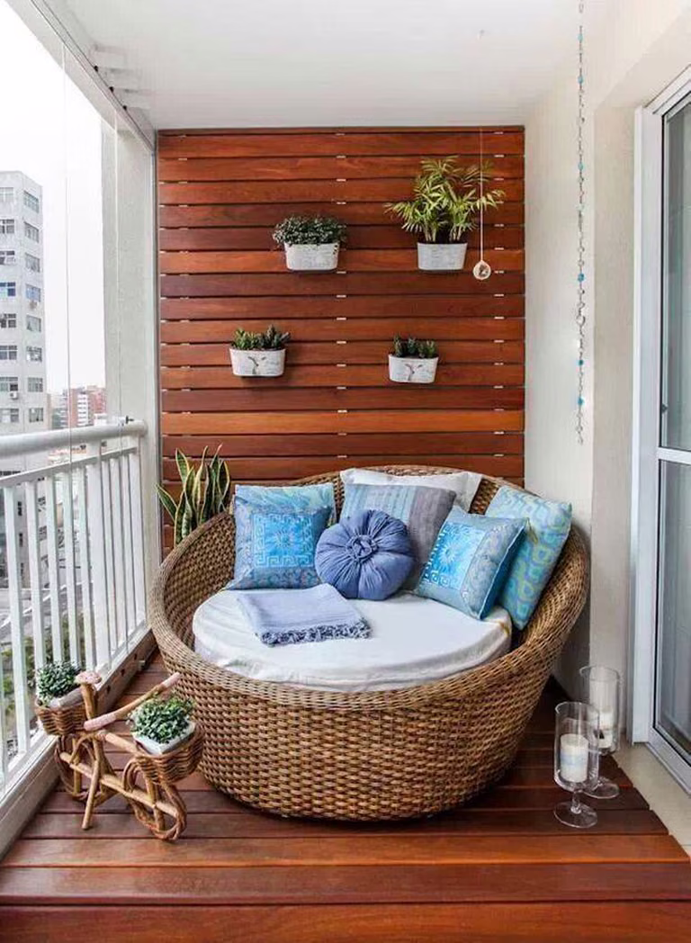 Super fotel idealny na balkon