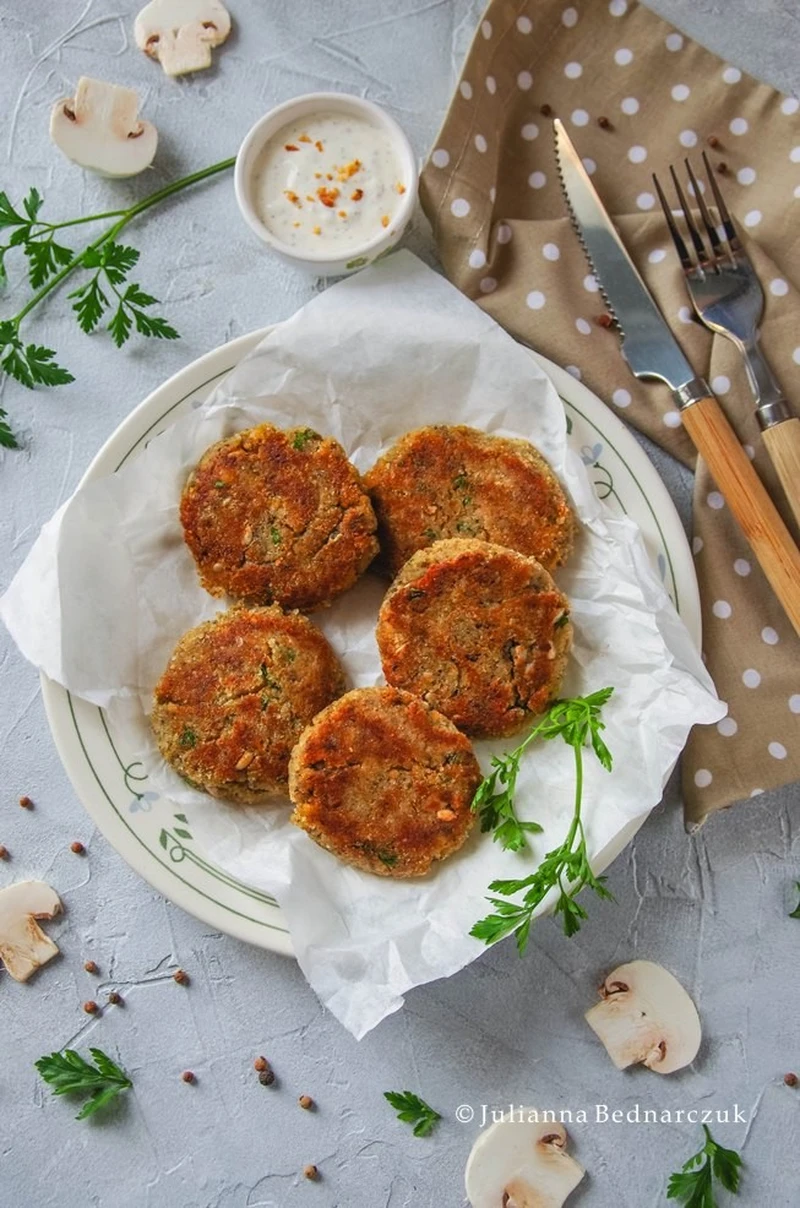 Kotlety pieczarkowe
