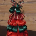 Choinka z wstążeczek