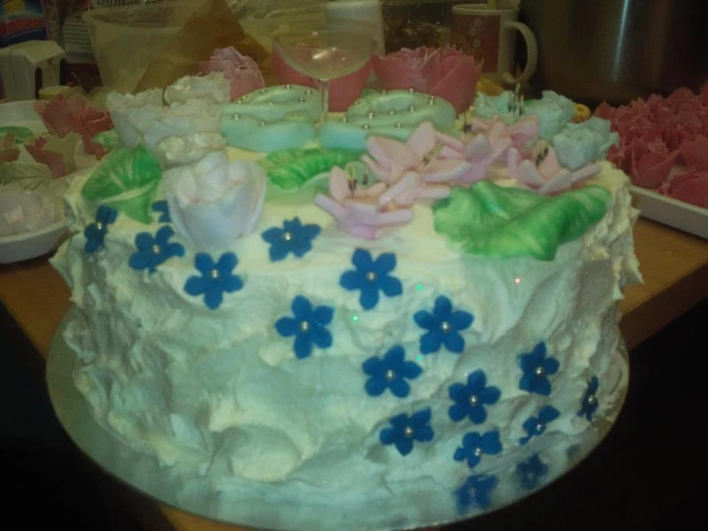 tort smietankowy