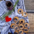 Ciasteczka z konfiturą z czarnej czereśni