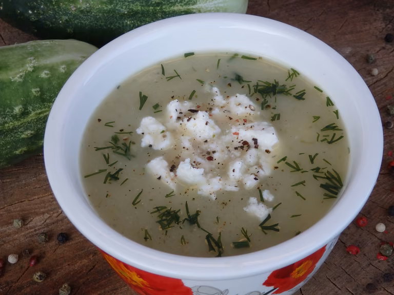 Zupa krem ze świeżych ogórków