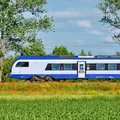 PKP zaskakuje połączeniami na majówkę! Z Warszawy na Hel w kilka godzin – sprawdź listę nowych tras!