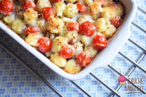 Zapiekanka z gnocchi, mięsem mielonym i warzywami