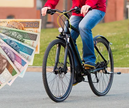 Dopłaty za dojazd rowerem do pracy! Można zarobić niezła sumę!