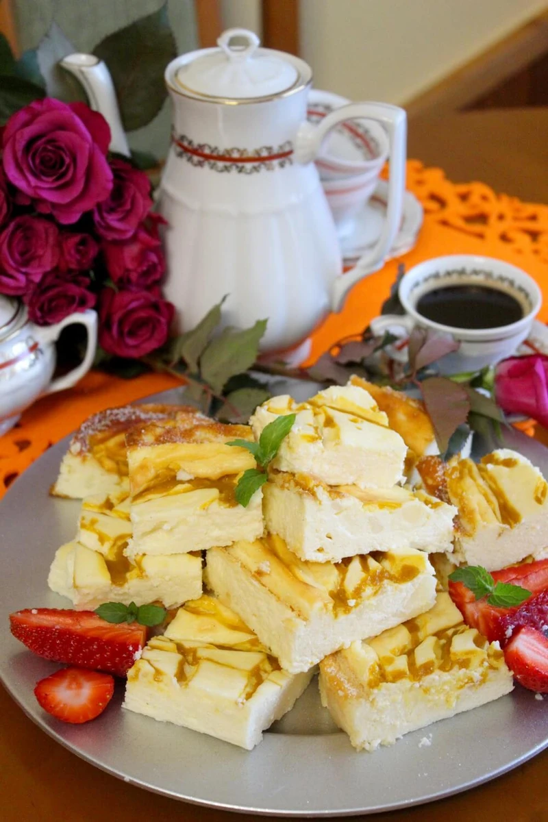 Waniliowy sernik z mango