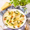 Pierogi z kurkami, serem mascarpone i chipsami z szałwii