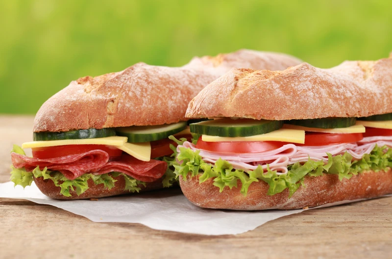 Darmowe jedzenie do końca życia!  Niecodzienna akcja promocyjna fast fooda!