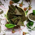 Chipsy z zielonej soczewicy z szpinakiem i jalapeno