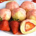 Knedle serowe z truskawkami