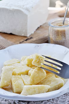 Tradycyjne pierogi leniwe