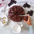 Czekoladowo-sernikowe brownie