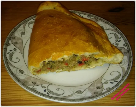 Drożdżowy pieróg z pieca